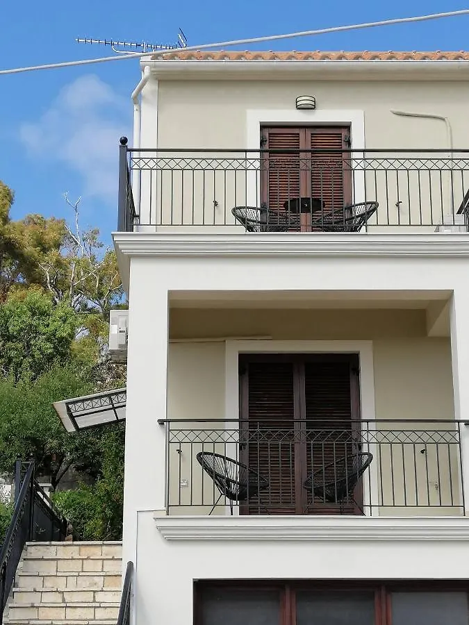 Holiday home Villa Clio Manganos