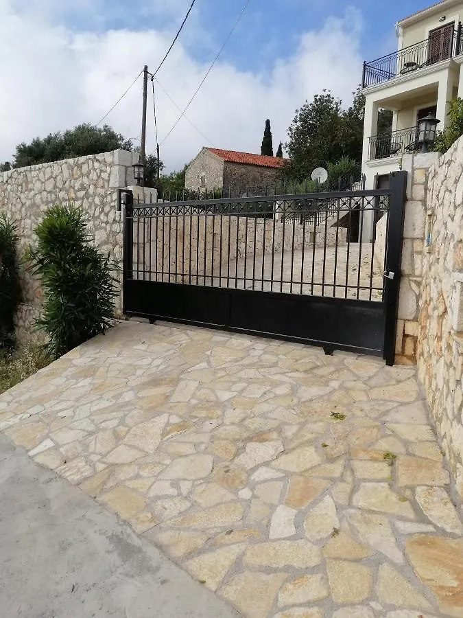 Villa Clio Manganos 0*,